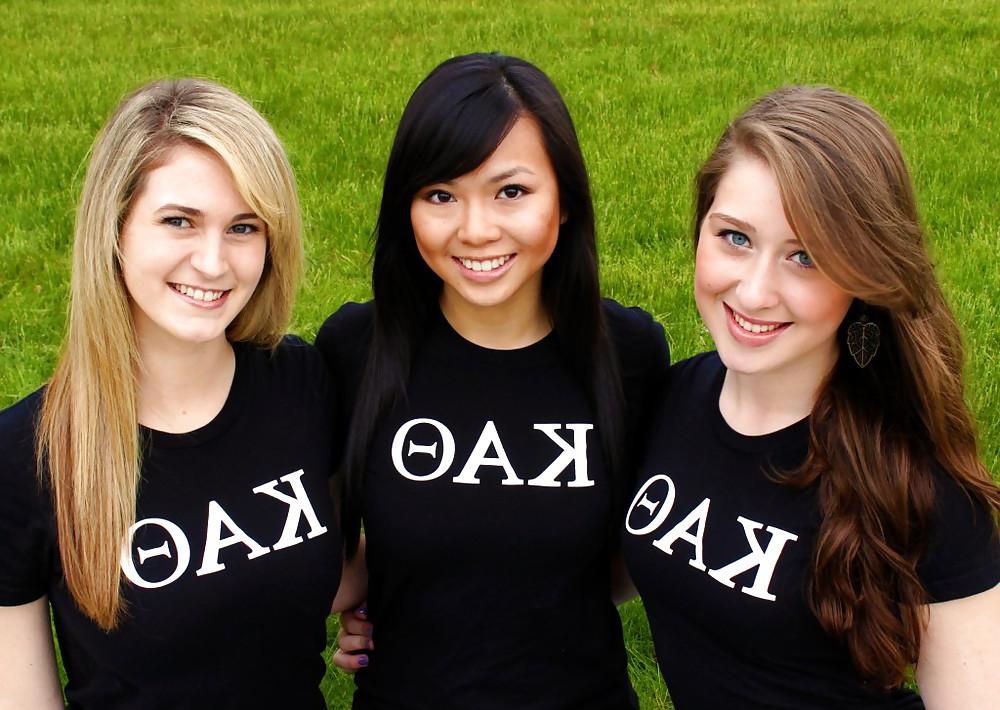8P Hot Sorority Girls
