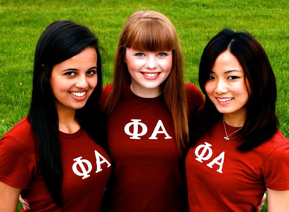 8P Hot Sorority Girls
