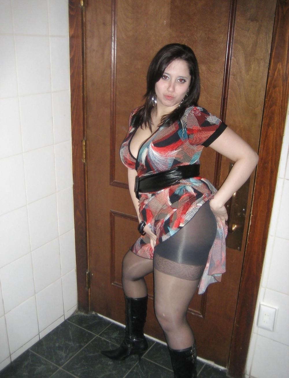 17P Sex nylon babes