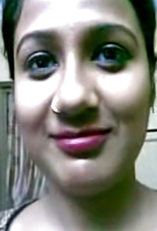 17P Hot indian aunty