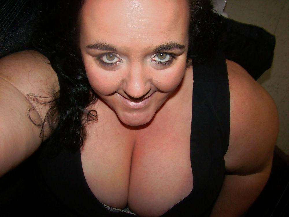 19P Mature american bitch 