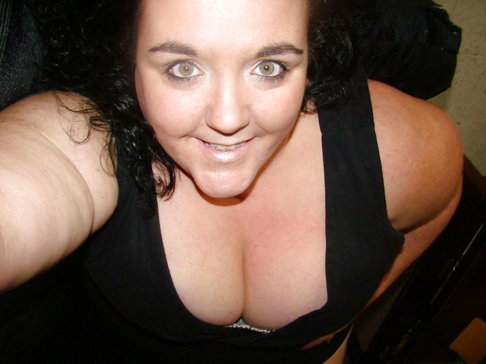 19P Mature american bitch 