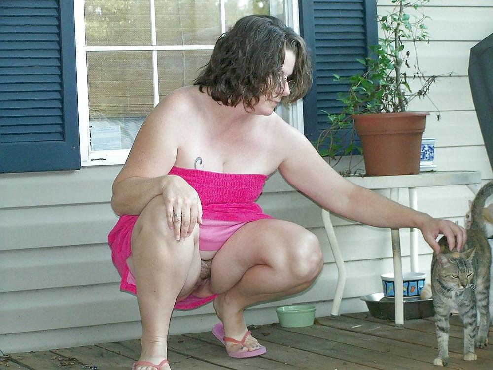 25P MILF-Upskirt - 2