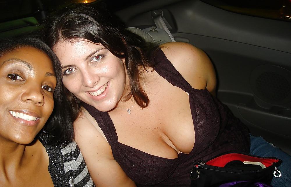 25P Cleavage and Big Boobs 2