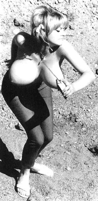 25P CANDY MORRISON (big tits)