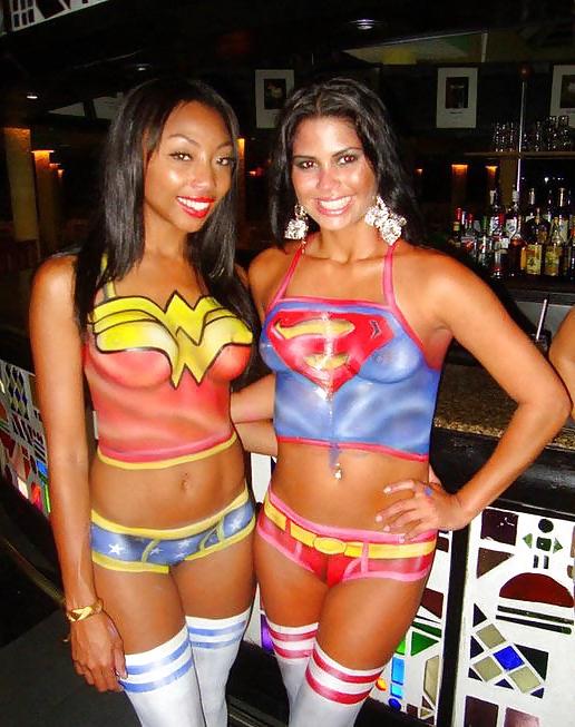 22P Babes with body paint