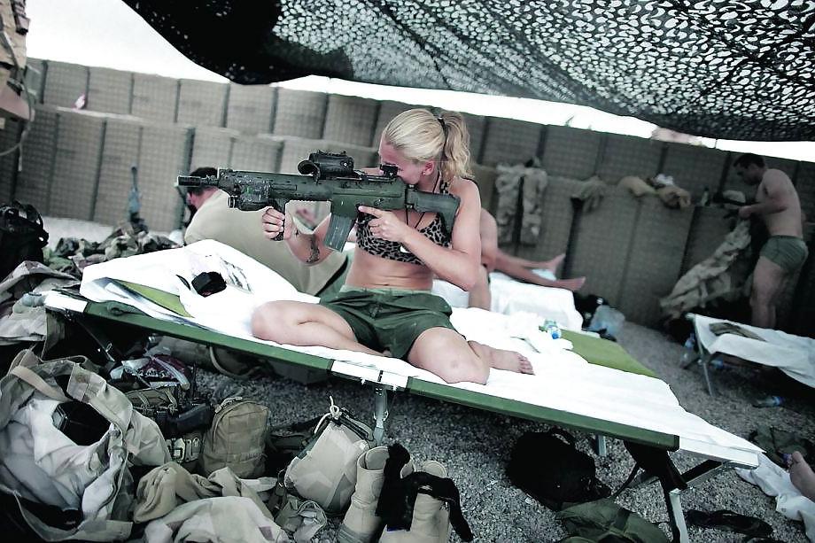25P Weapons of Mass Distraction