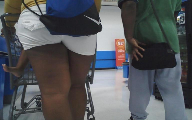 4P Pics i took of some thick thighs