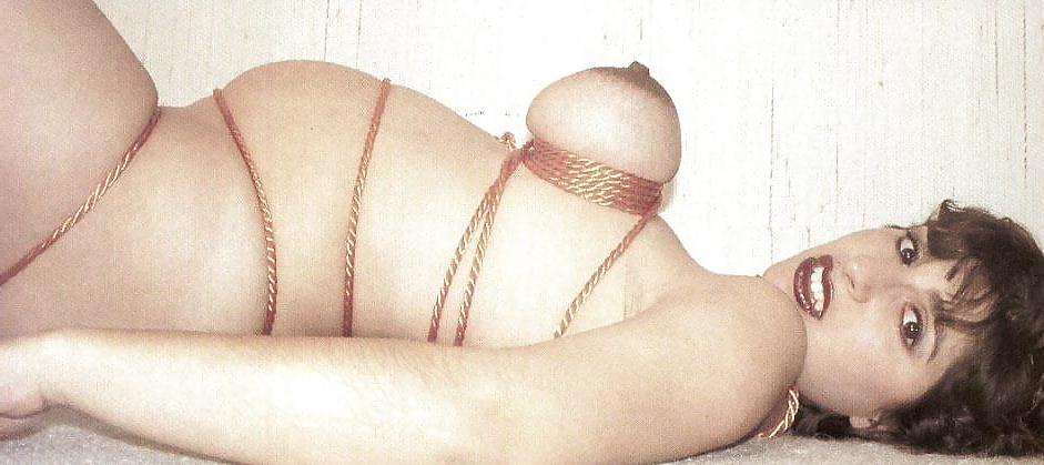 25P Pregnant bondage