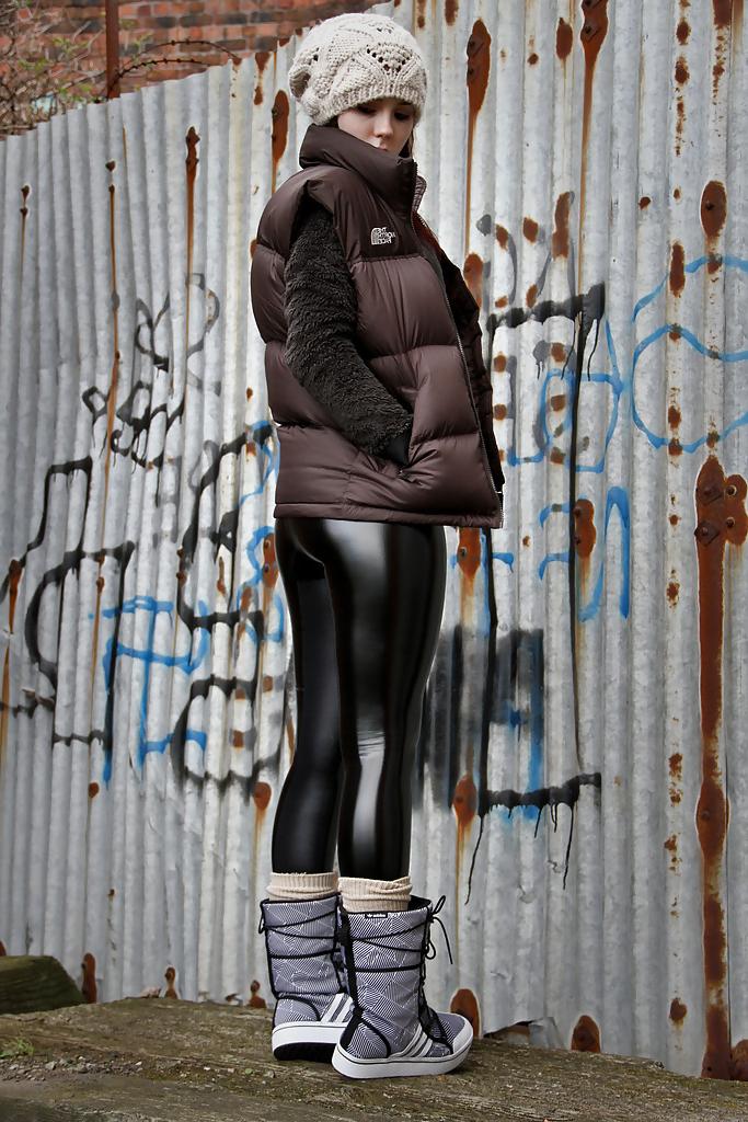 25P Some lycra and spandex girl