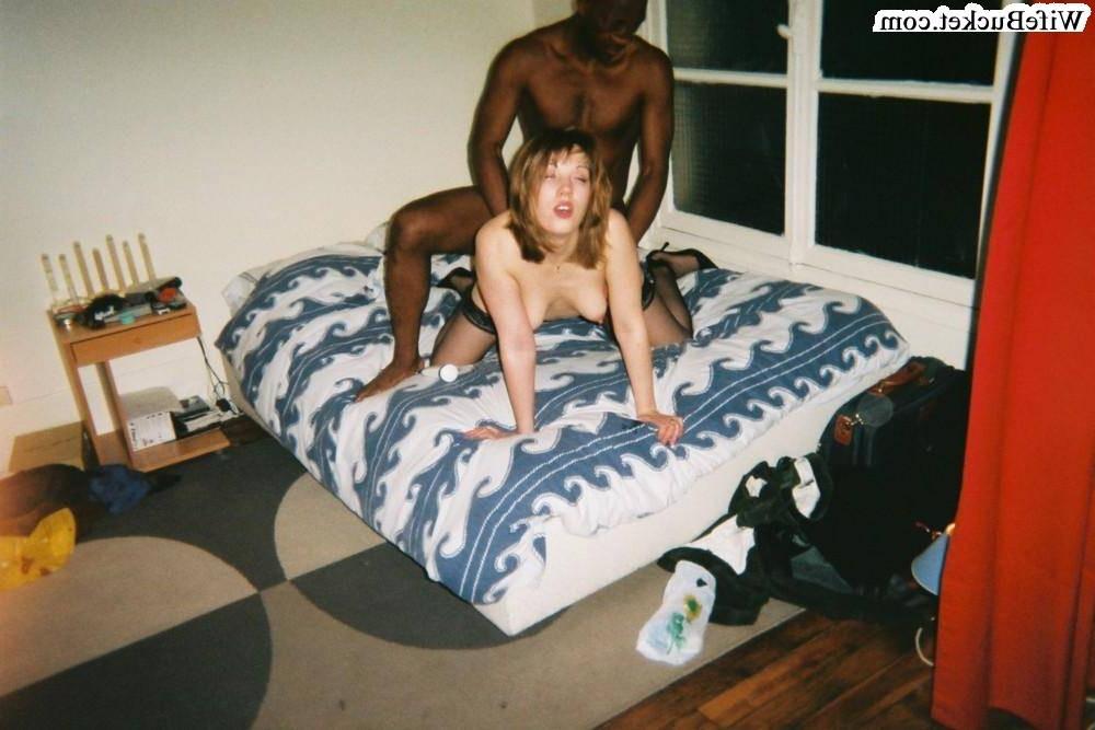 16P Crazy nextdoor wives loves black cocks
