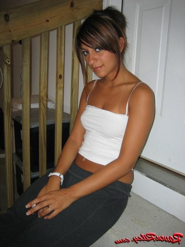 16P Hot Raven Riley Smoking
