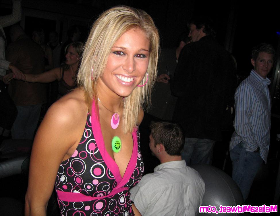 15P Melissa Midwest out partying in a crazy dress