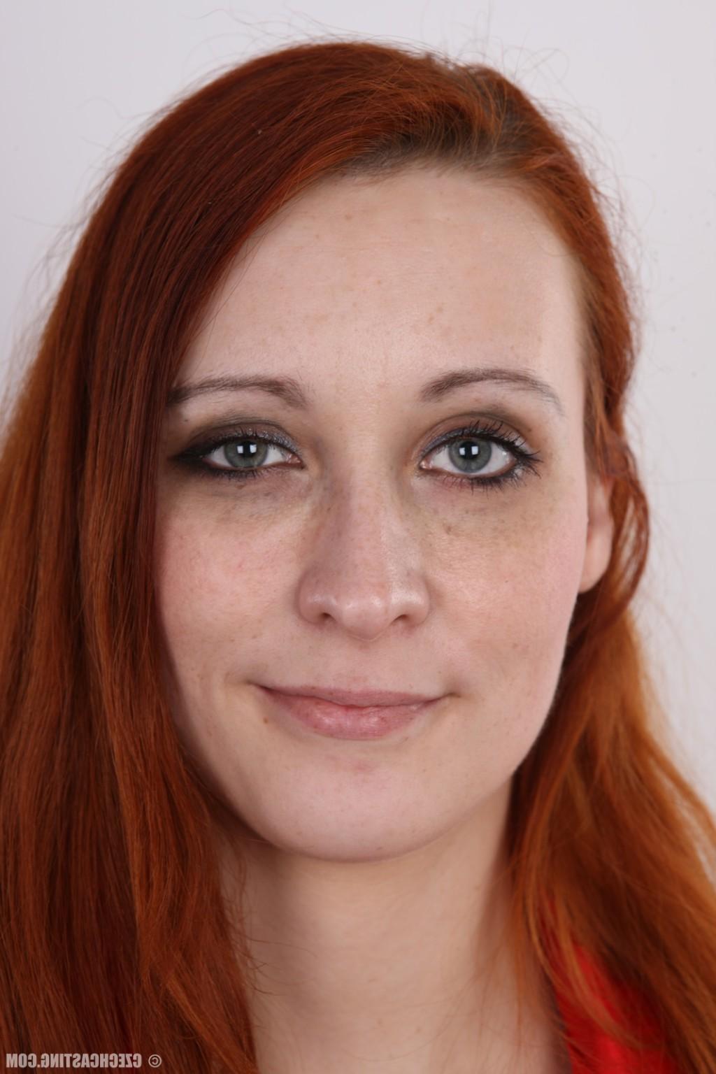 17P Nude amateur redhead girl
