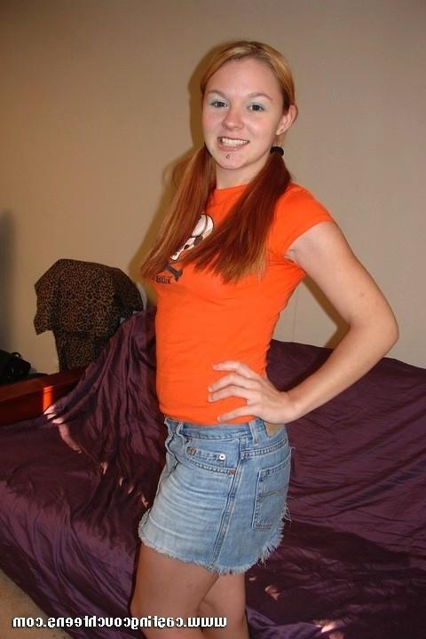 16P Hot bodied pierced redheaded slut gets her pussy drilled on the casting couch