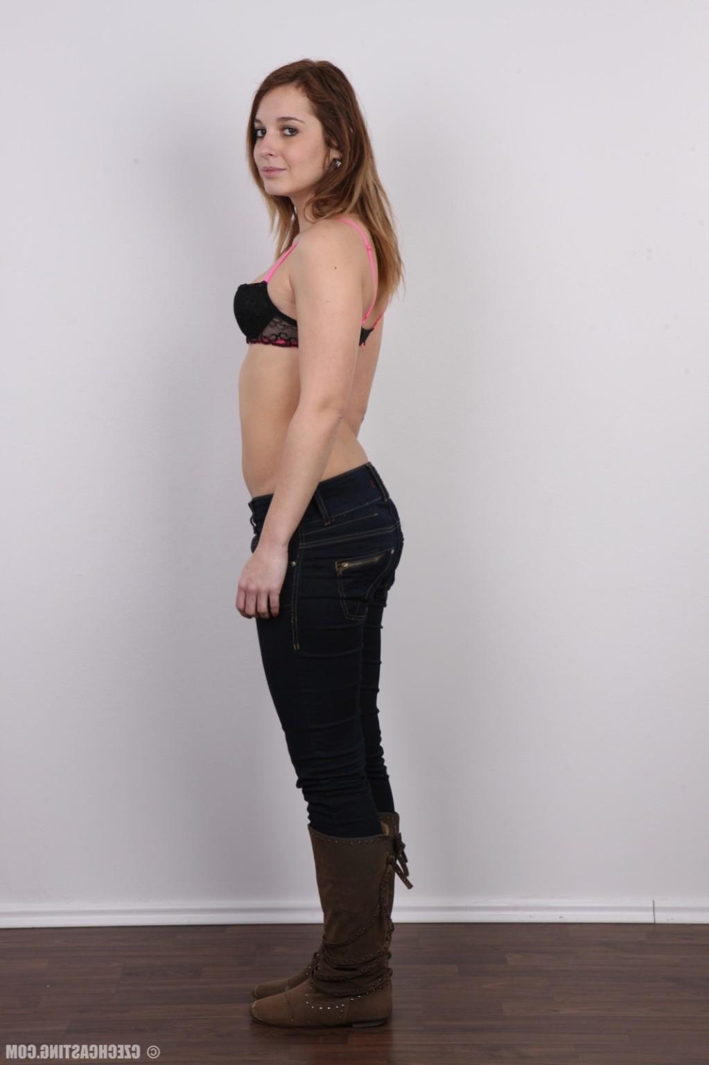 17P Gorgeous amateur brunette poses