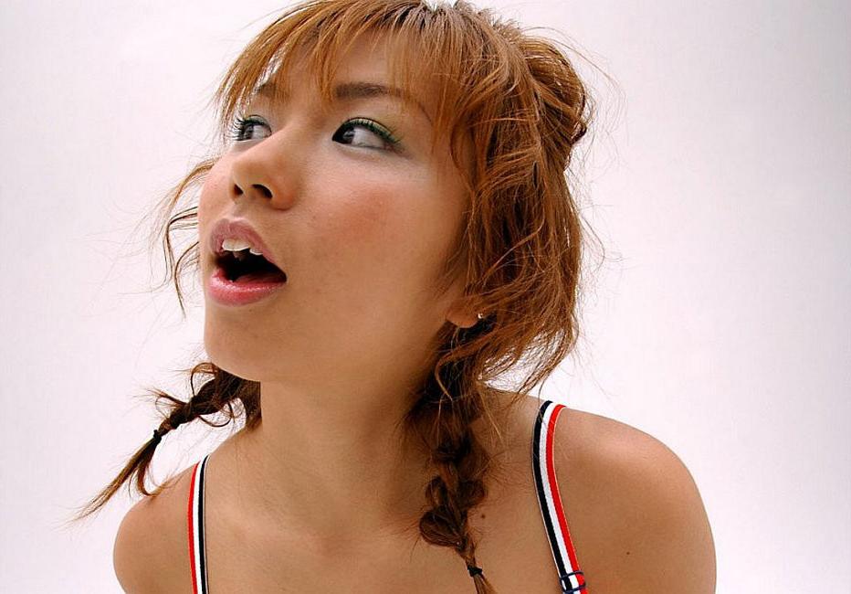 15P Big tit curvy japanese girls get naked