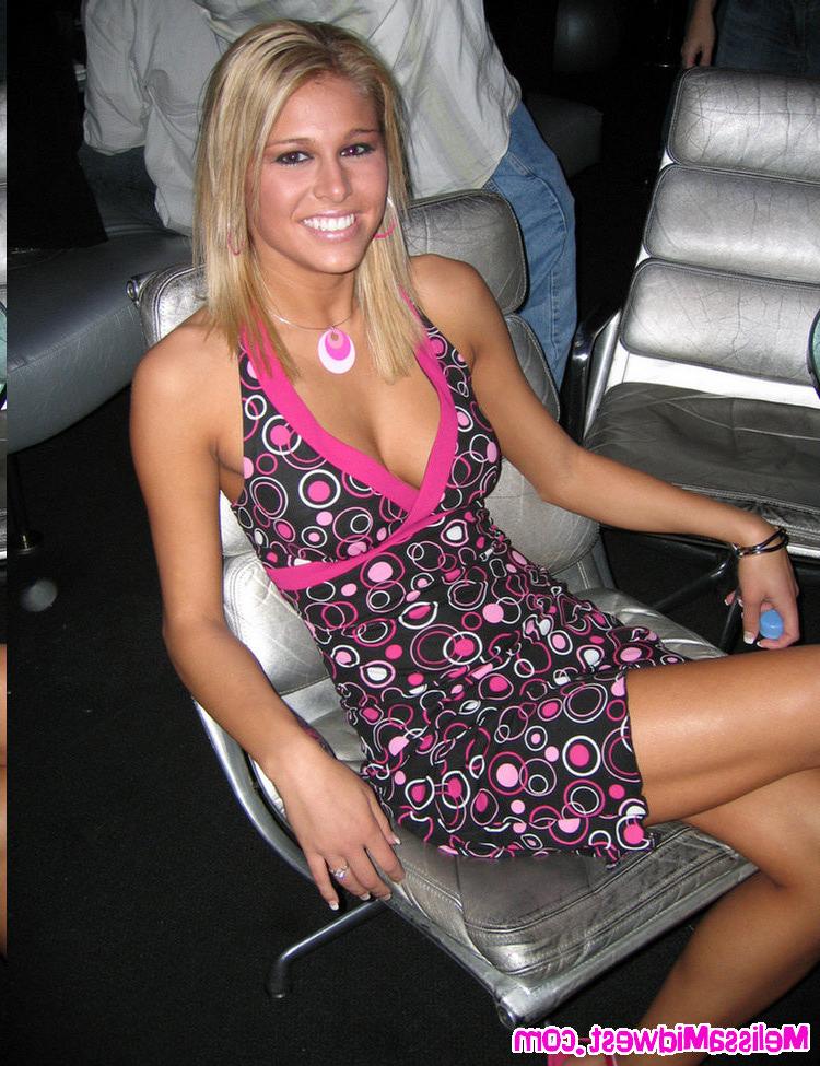 15P Melissa Midwest out partying in a crazy dress
