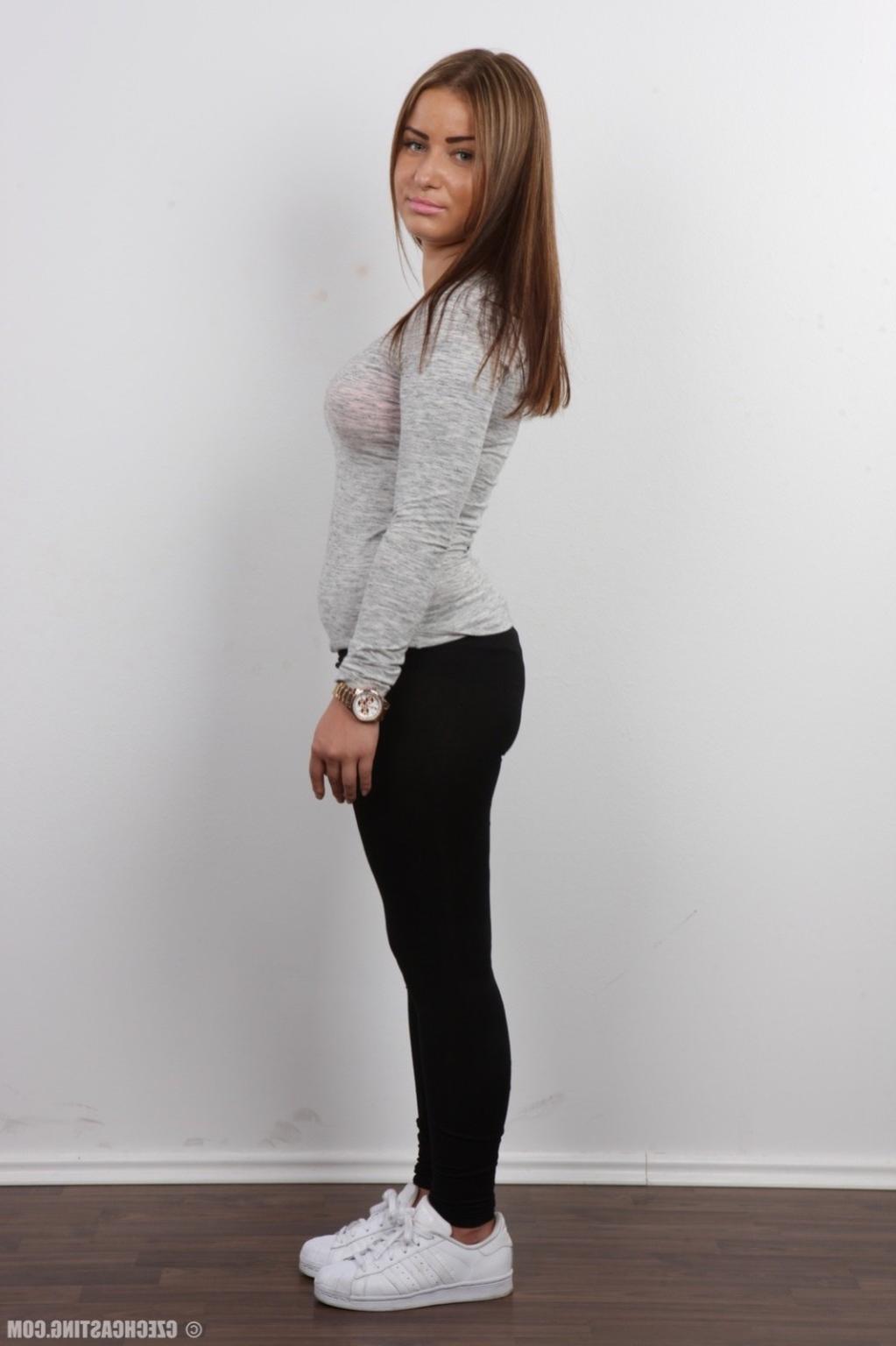 17P Hot chubby babe poses for photo camera