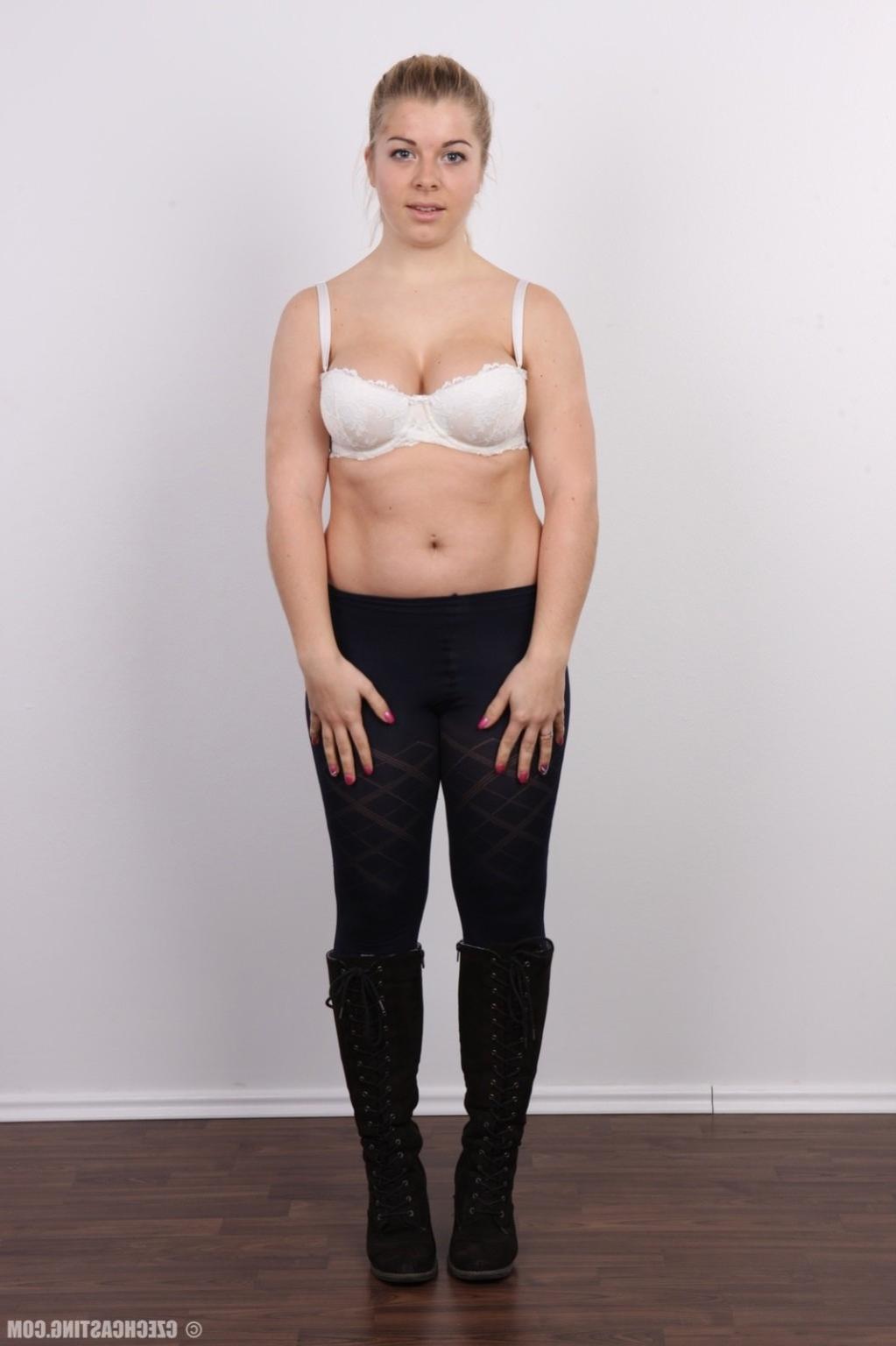 17P Pretty chubby girl with nice tits