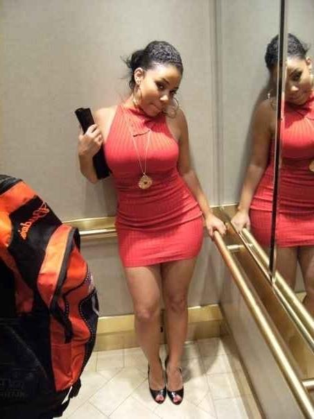 15P These ebony teen girlfriends posing and naked