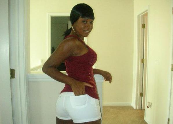 15P These ebony teen girlfriends posing and naked