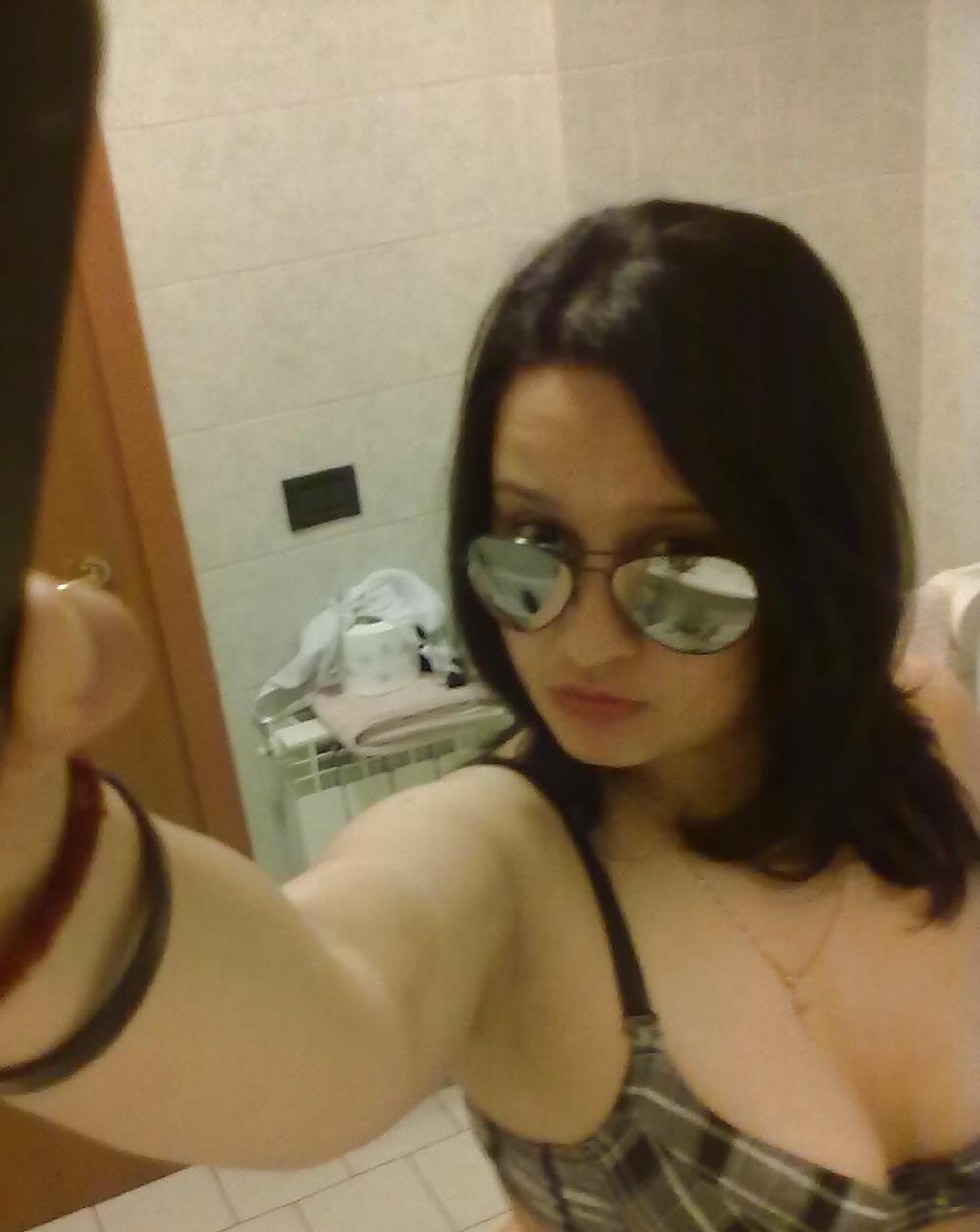15P Crazy girl from Galati, RO