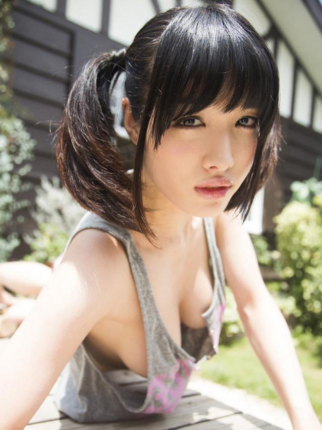 15P Big tit curvy japanese girls get naked