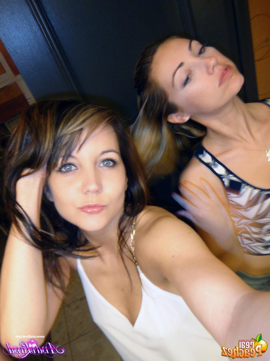 15P Vegas candid girls
