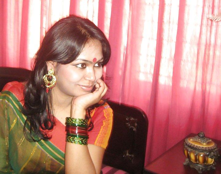 23P Hot Indian Lady