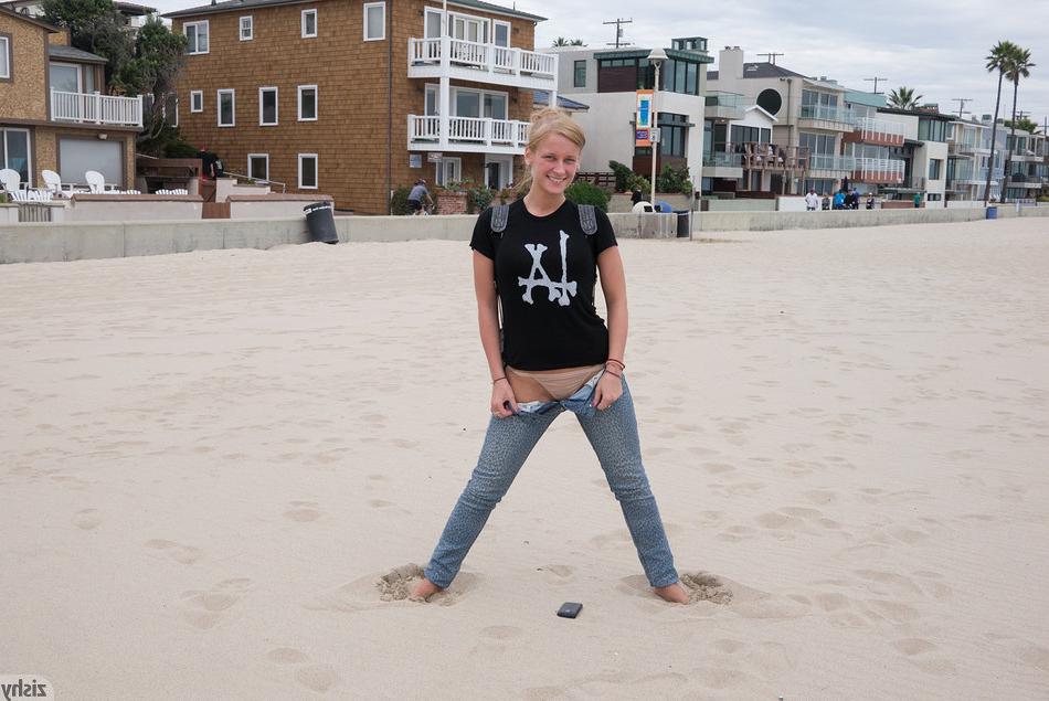 12P Teen teasing in public