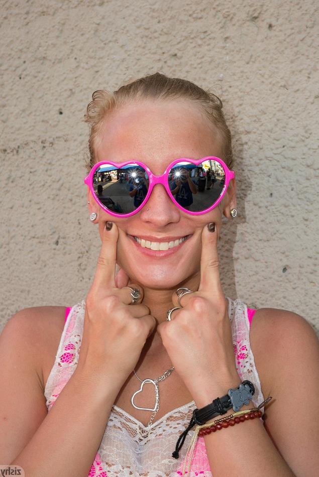 12P Teen teasing in public