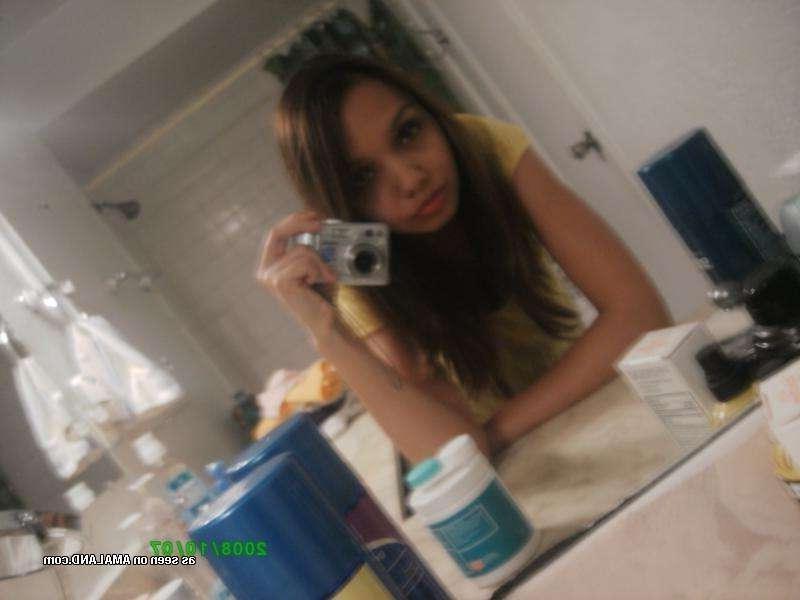 12P Horny wild amateur Spanish teen shows her round tits