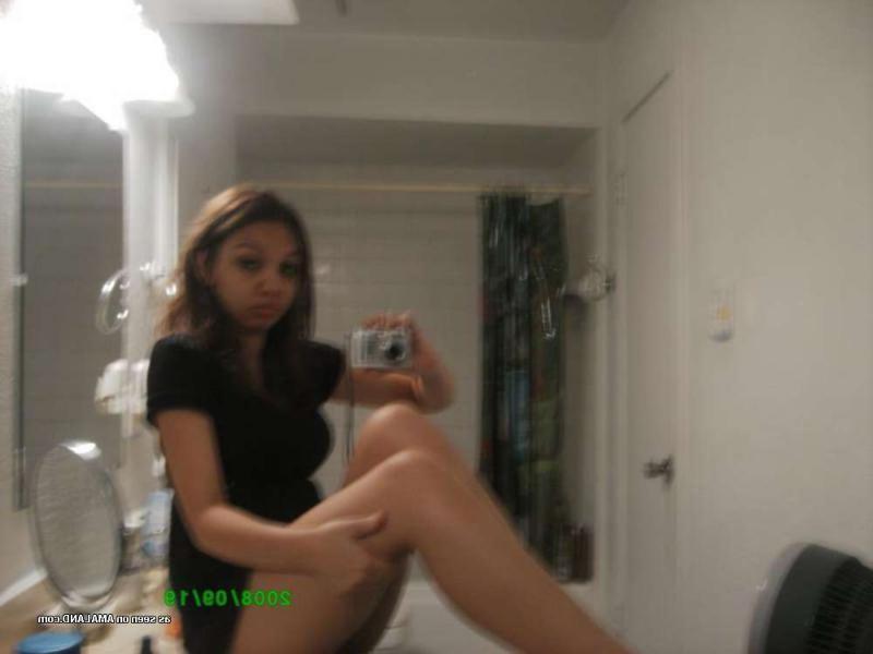 12P Horny wild amateur Spanish teen shows her round tits