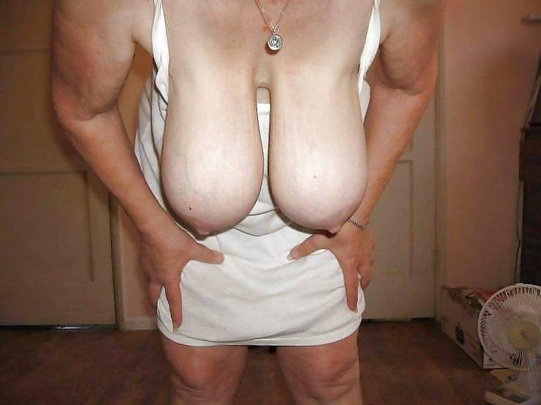 25P Nice big chunky tits
