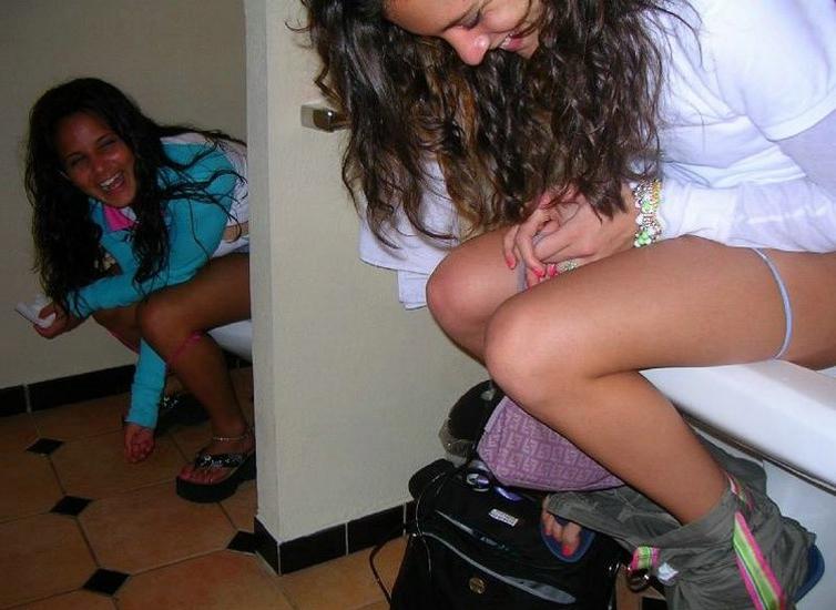 18P Trashed girlfriends drunk and caught peeing