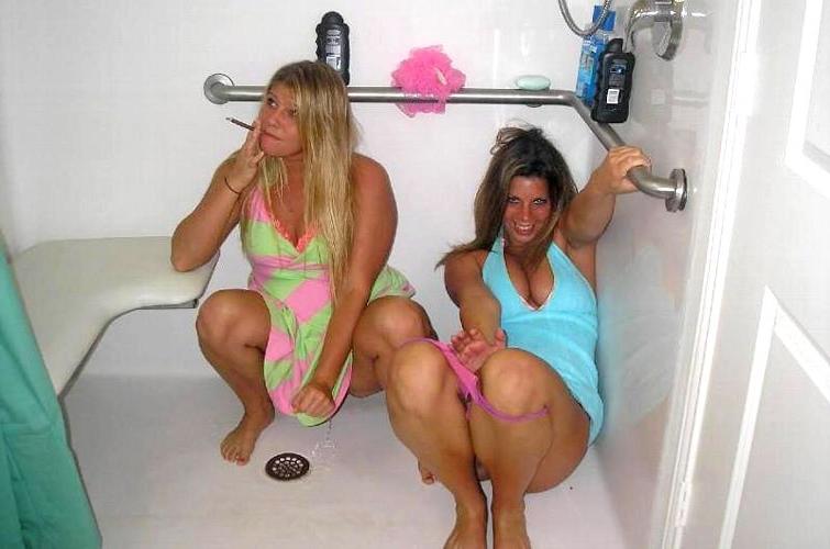 18P Trashed girlfriends drunk and caught peeing