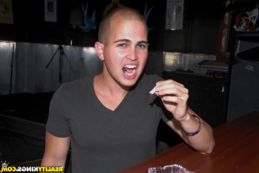 12P Watch these crazy california babes shave down a dude on venice beach hot teen fu