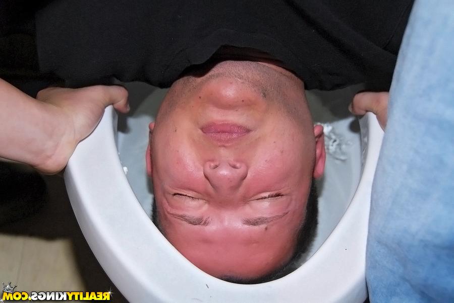 12P Watch these crazy california babes shave down a dude on venice beach hot teen fu