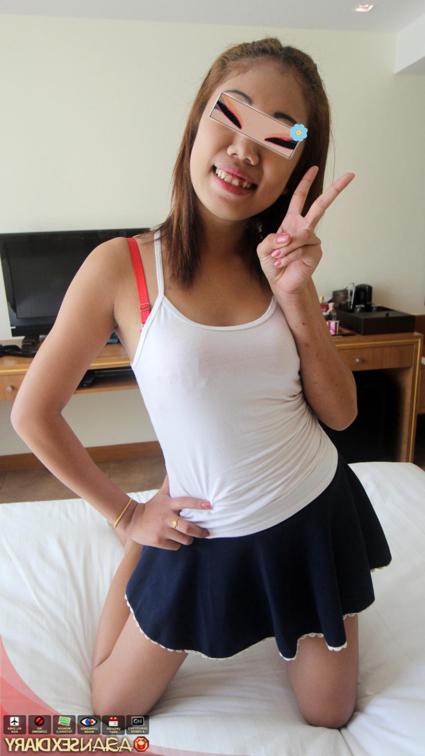 15P Petite Pattaya student picked