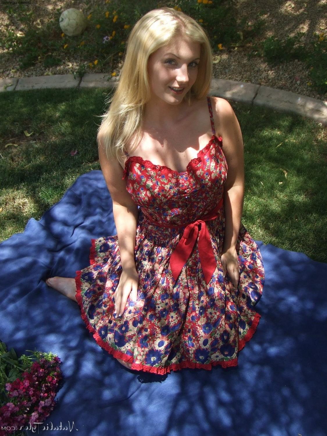 15P Busty blonde amateur babes strips
