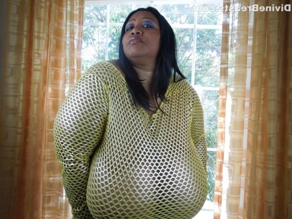 15P Plump ebony amateur unleashes her enormous watermelons