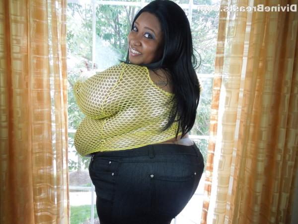 15P Plump ebony amateur unleashes her enormous watermelons