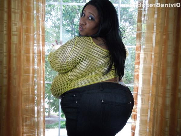 15P Plump ebony amateur unleashes her enormous watermelons