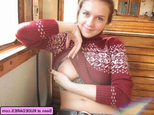 15P Exhibitionist women