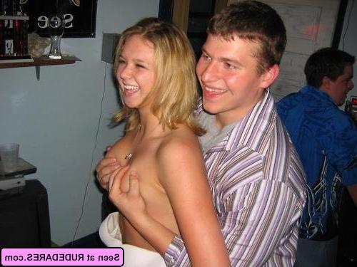 16P Notsoshy girls exposed