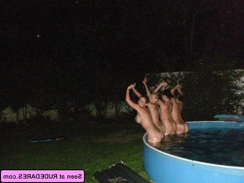 16P Girls enjoy going naked