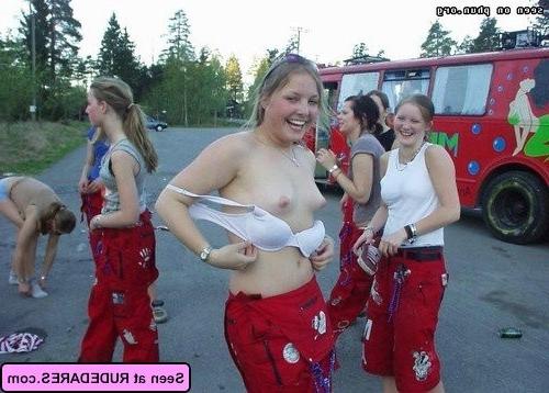 16P naughty girls exposed
