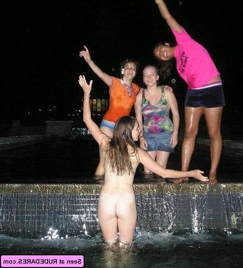 16P Candid girlfriends