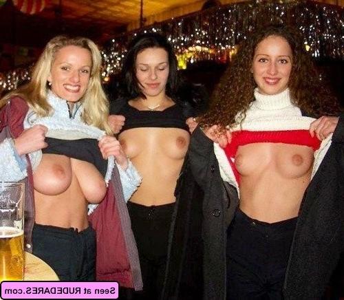 16P Exhibitionists caught on camera